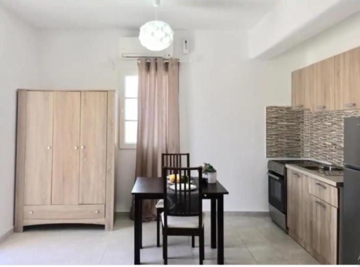 Avalon Cosy Apartments Kiku Studio For 2 With Shared Swimming Pool Agrari  Екстер'єр фото