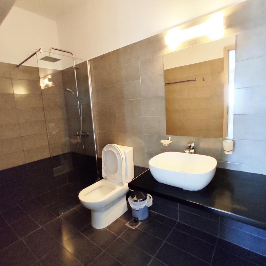 Avalon Cosy Apartments Kiku Studio For 2 With Shared Swimming Pool Agrari  Екстер'єр фото